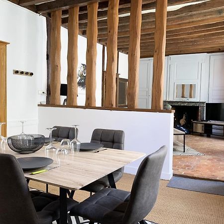 Le Clocher- Appartement Dans Le Coeur De Ville Chartres Eksteriør bilde