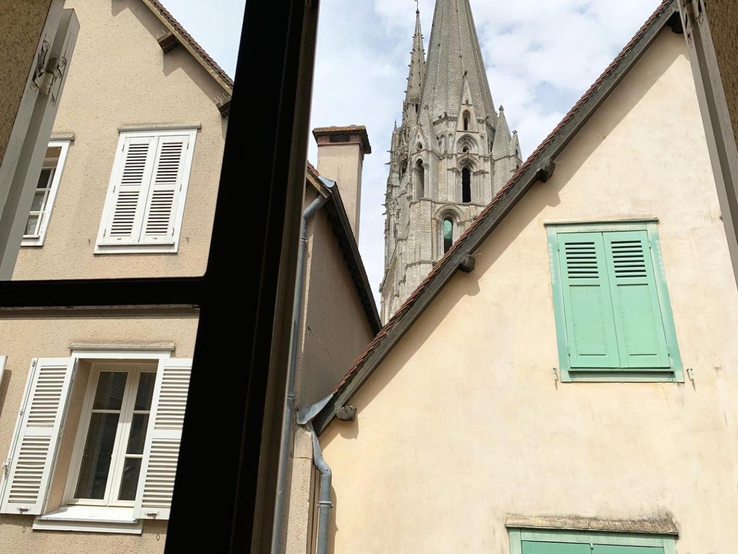 Le Clocher- Appartement Dans Le Coeur De Ville Chartres Eksteriør bilde