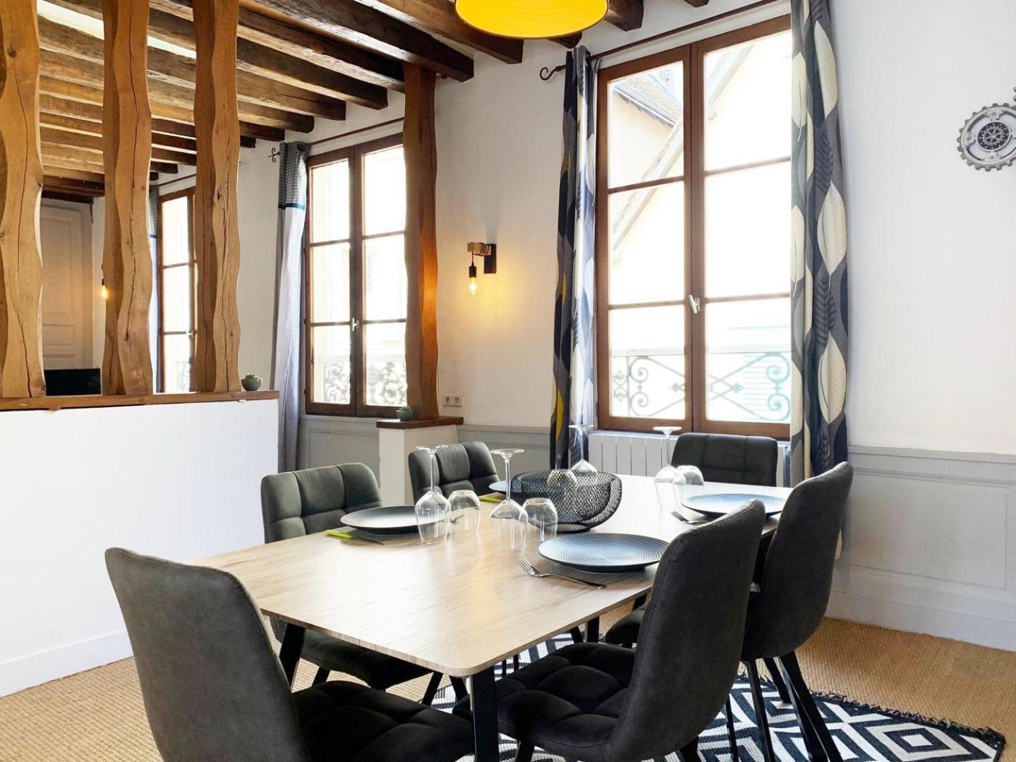 Le Clocher- Appartement Dans Le Coeur De Ville Chartres Eksteriør bilde